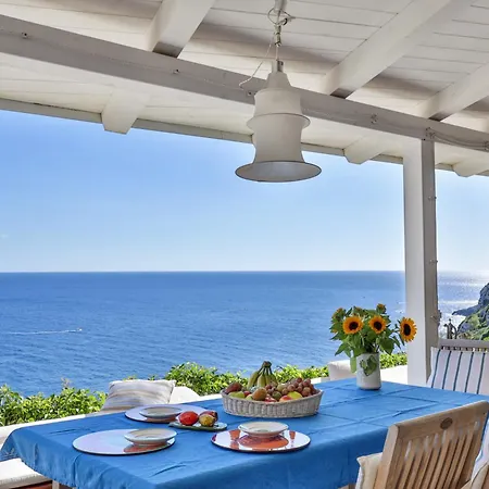 Le Biancate Vila *